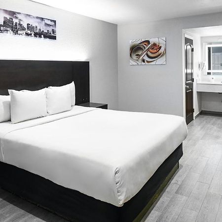 Hollywood Inn Express Lax Inglewood Eksteriør billede