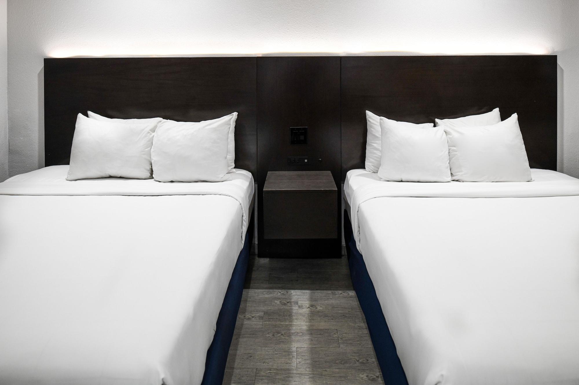 Hollywood Inn Express Lax Inglewood Eksteriør billede