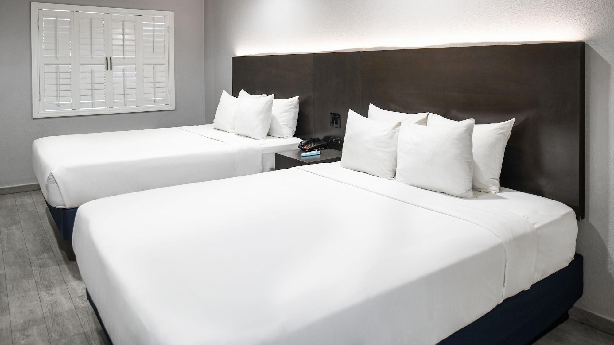 Hollywood Inn Express Lax Inglewood Eksteriør billede
